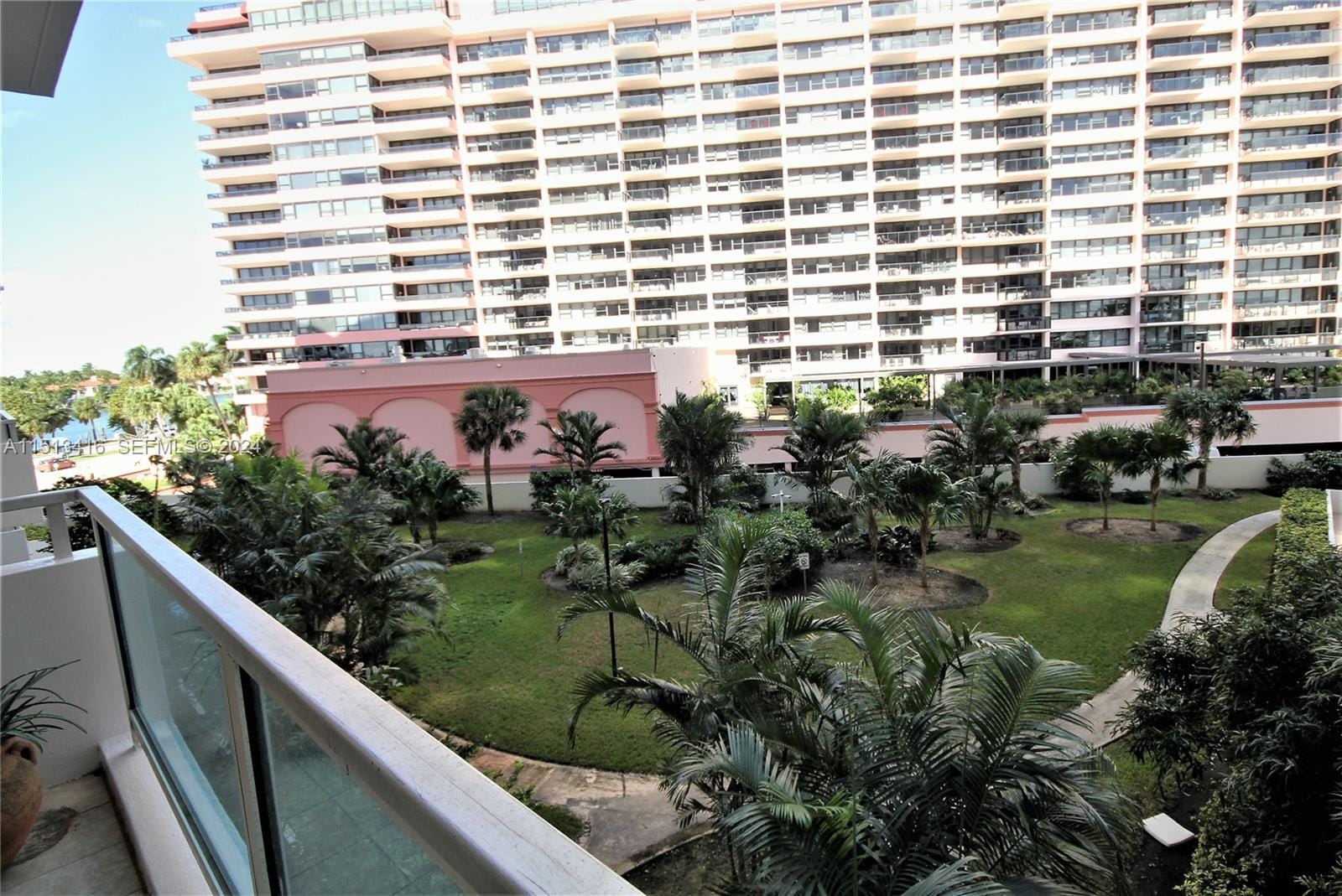 5161 Collins Avenue 401, Miami Beach, FL 33140 photo 8