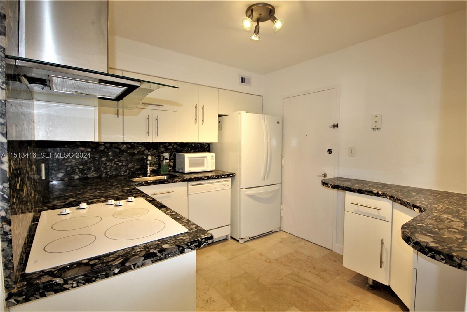 5161 Collins Avenue 401, Miami Beach, FL 33140 photo 9