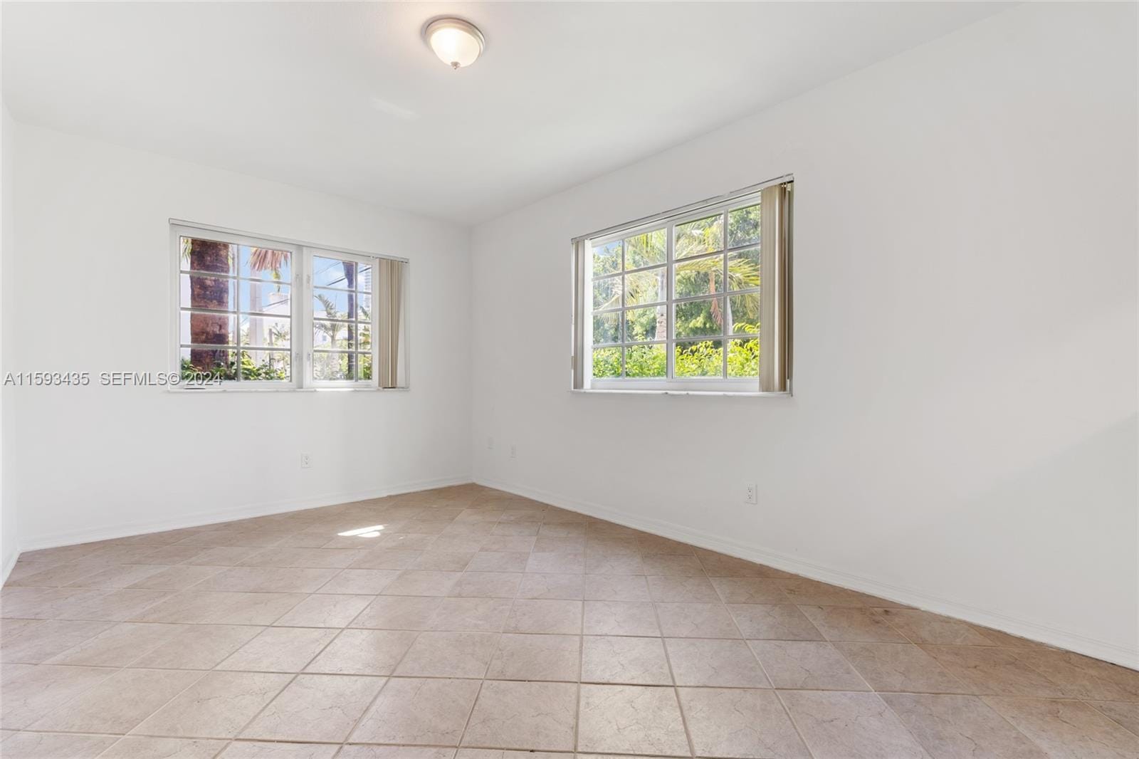359 Meridian Avenue A102, Miami Beach, FL 33139 photo 2