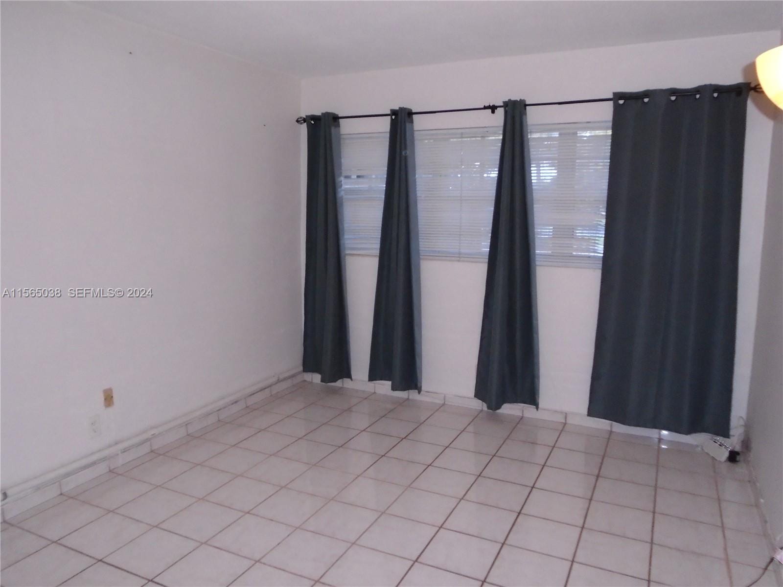 1450 NE 170th Street 102, North Miami Beach, FL 33162 photo 14