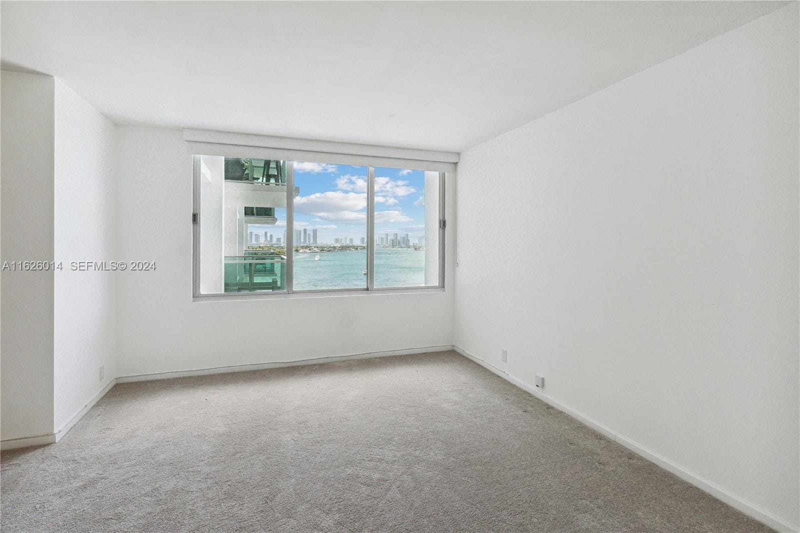 1000 West Avenue 821 — photo 2