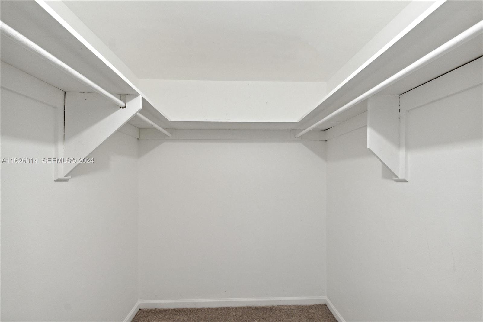 1000 West Avenue 821 — photo 8