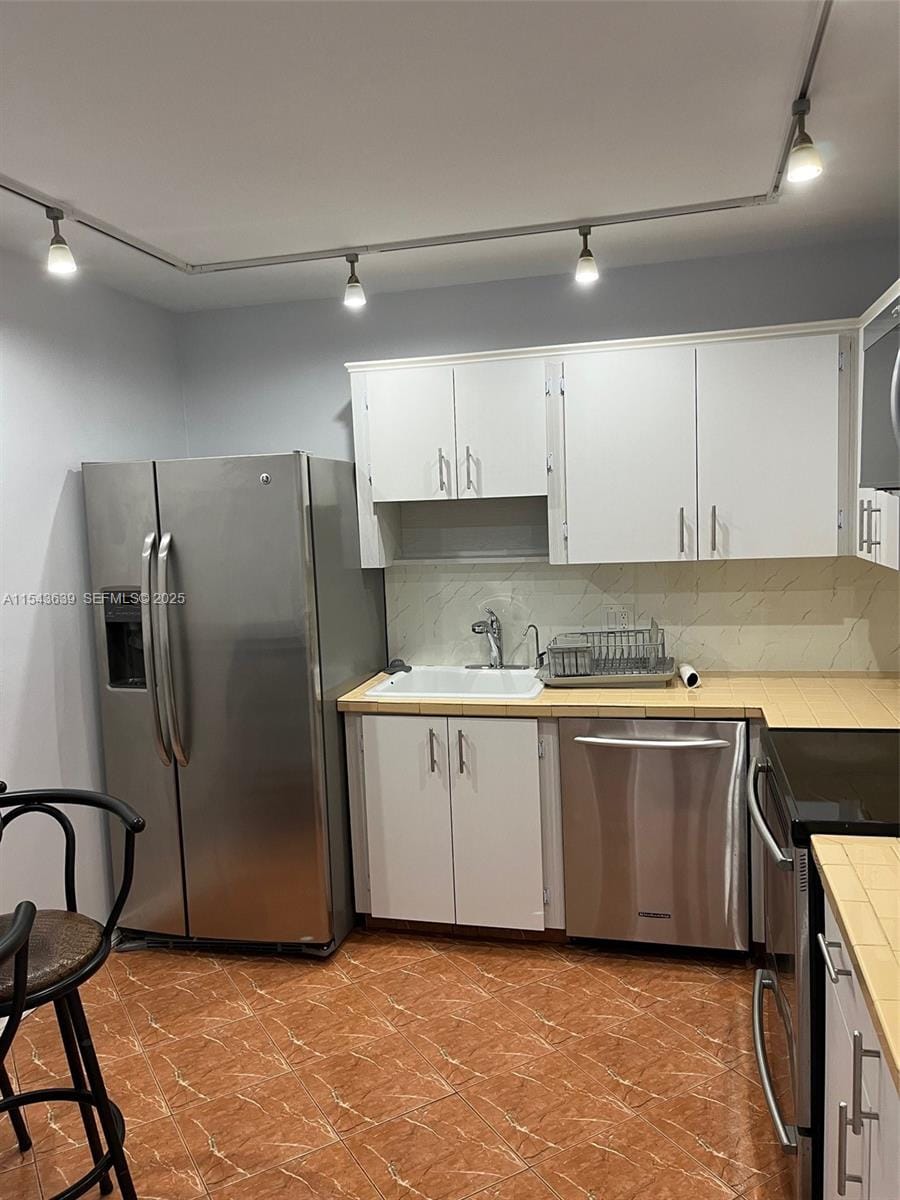 2801 NE 183rd Street 2103W — photo 6