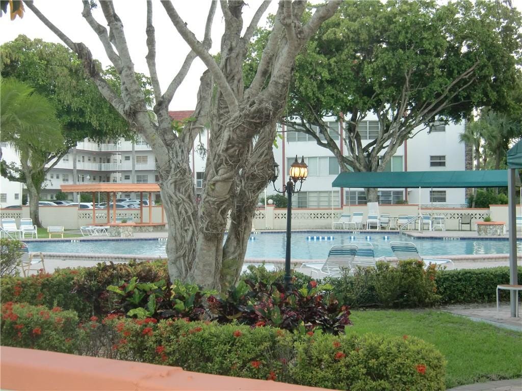 4401 NW 41 Street 404, Lauderdale Lakes, FL 33319 photo 19