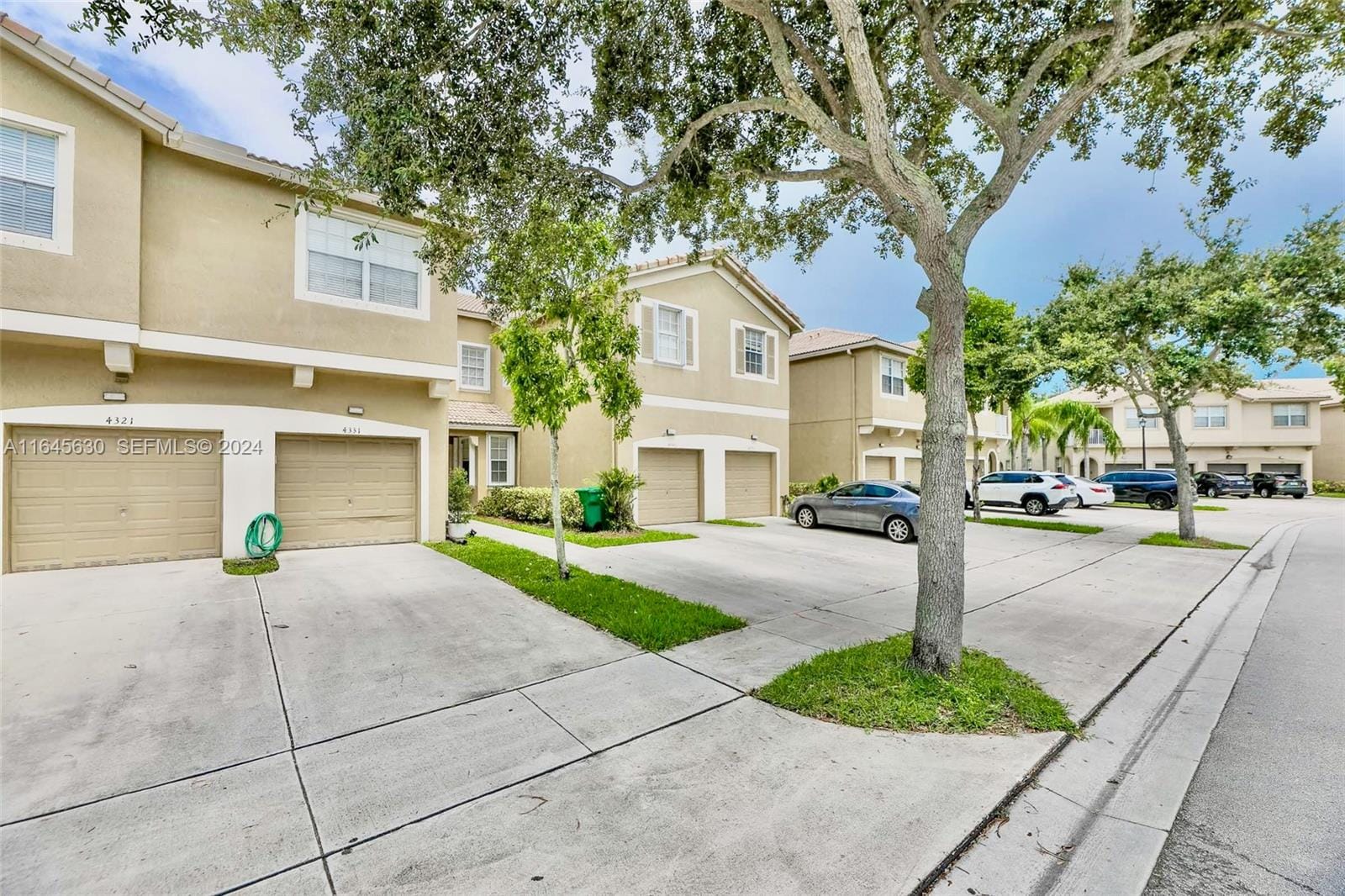 3 bedroom home for sale at 4331 131st, Miramar, FL 33027 — $430,000
