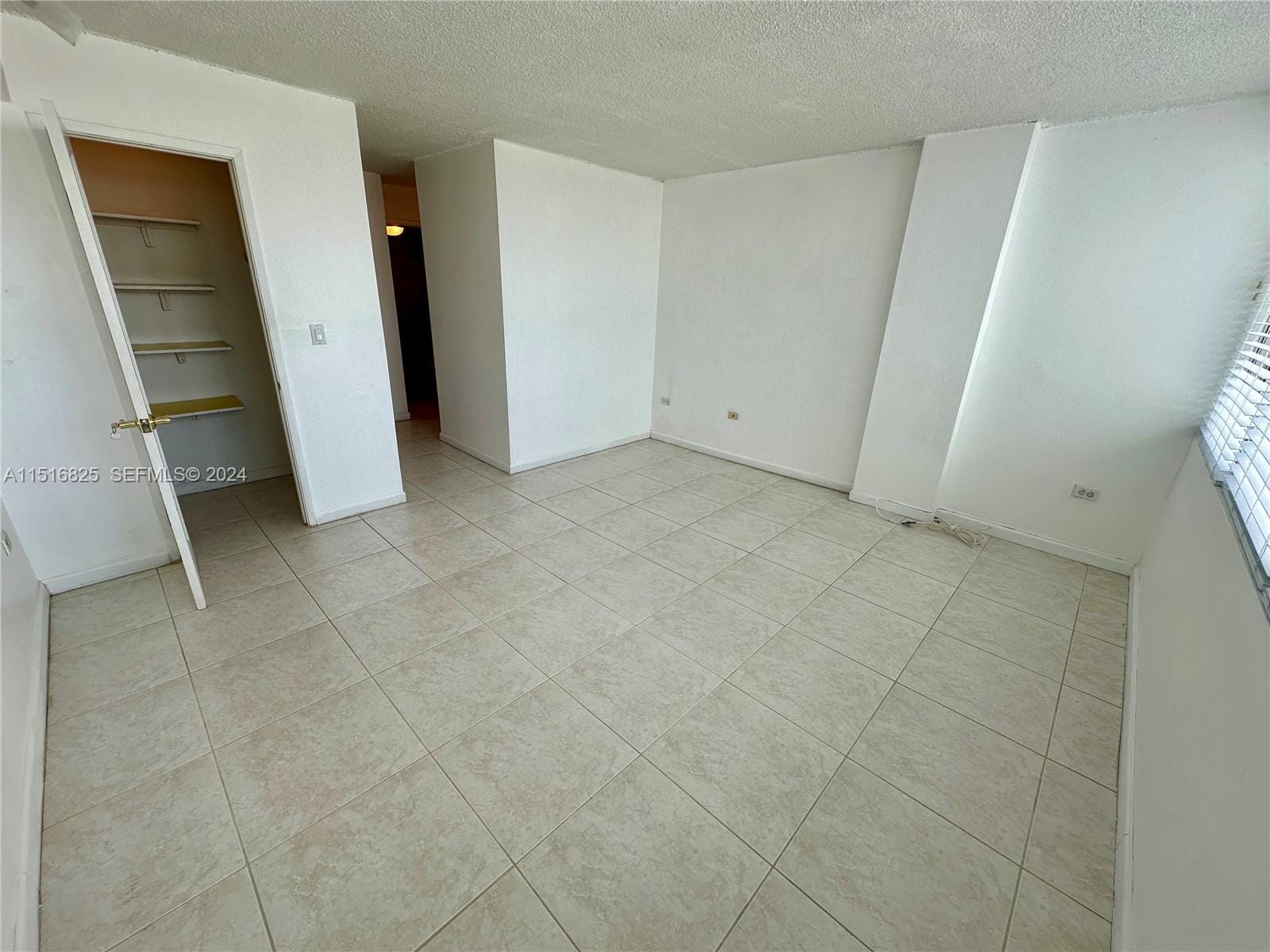 7135 Collins Avenue 1721, Miami Beach, FL 33141 photo 18
