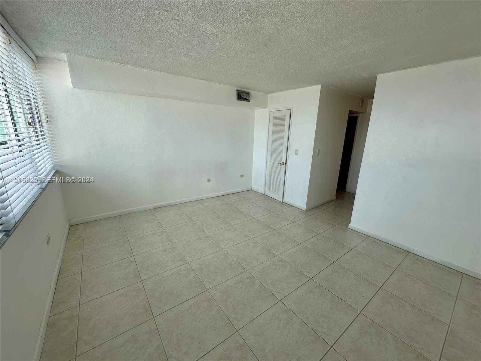 7135 Collins Avenue 1721, Miami Beach, FL 33141 photo 19