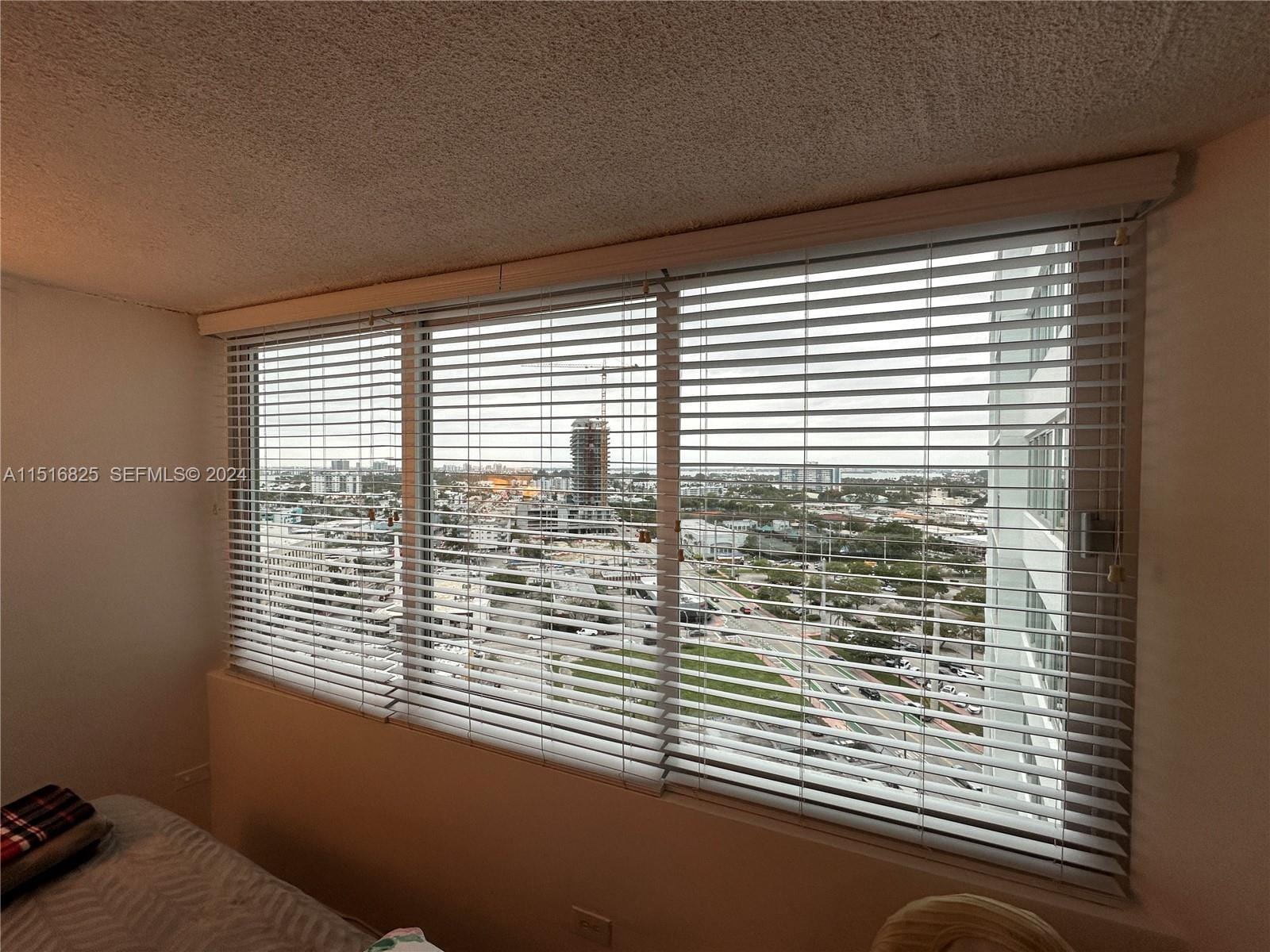 7135 Collins Avenue 1721, Miami Beach, FL 33141 photo 9