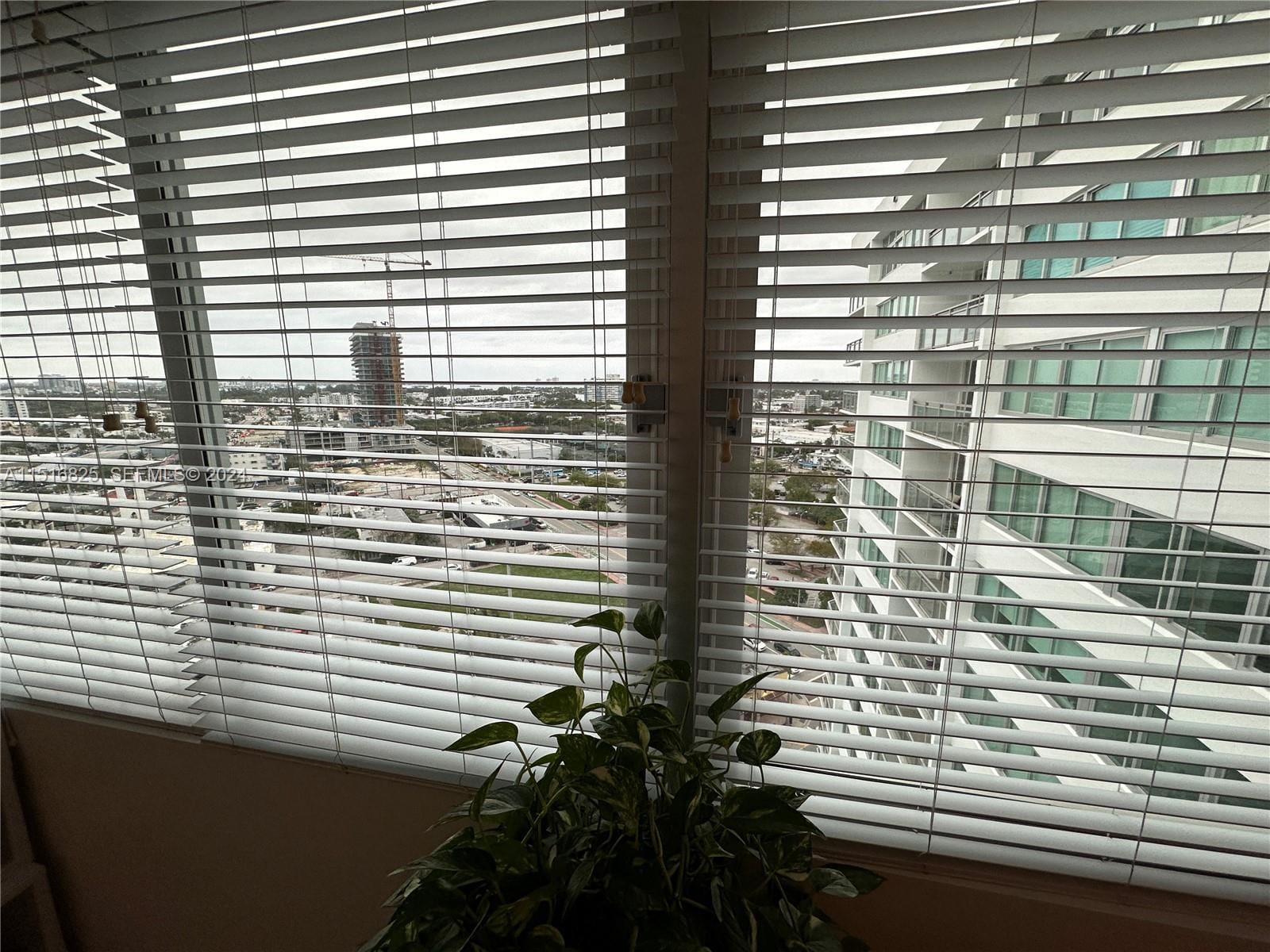 7135 Collins Avenue 1721, Miami Beach, FL 33141 photo 10