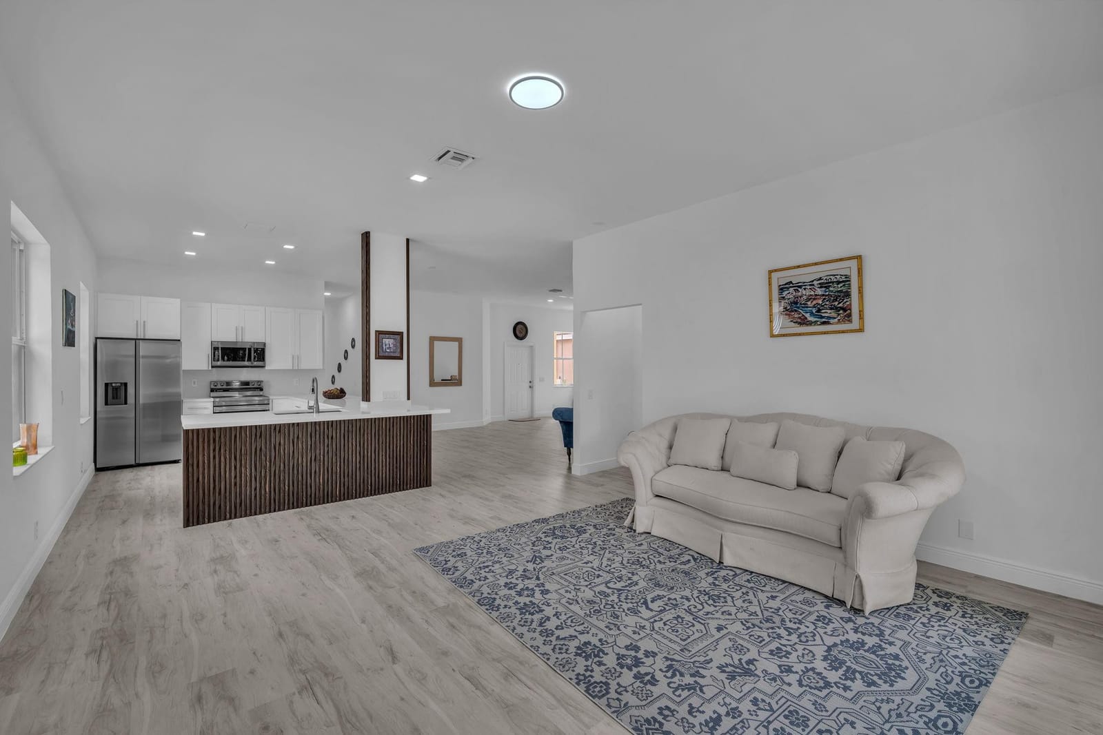 941 Bluewood Terrace — photo 11