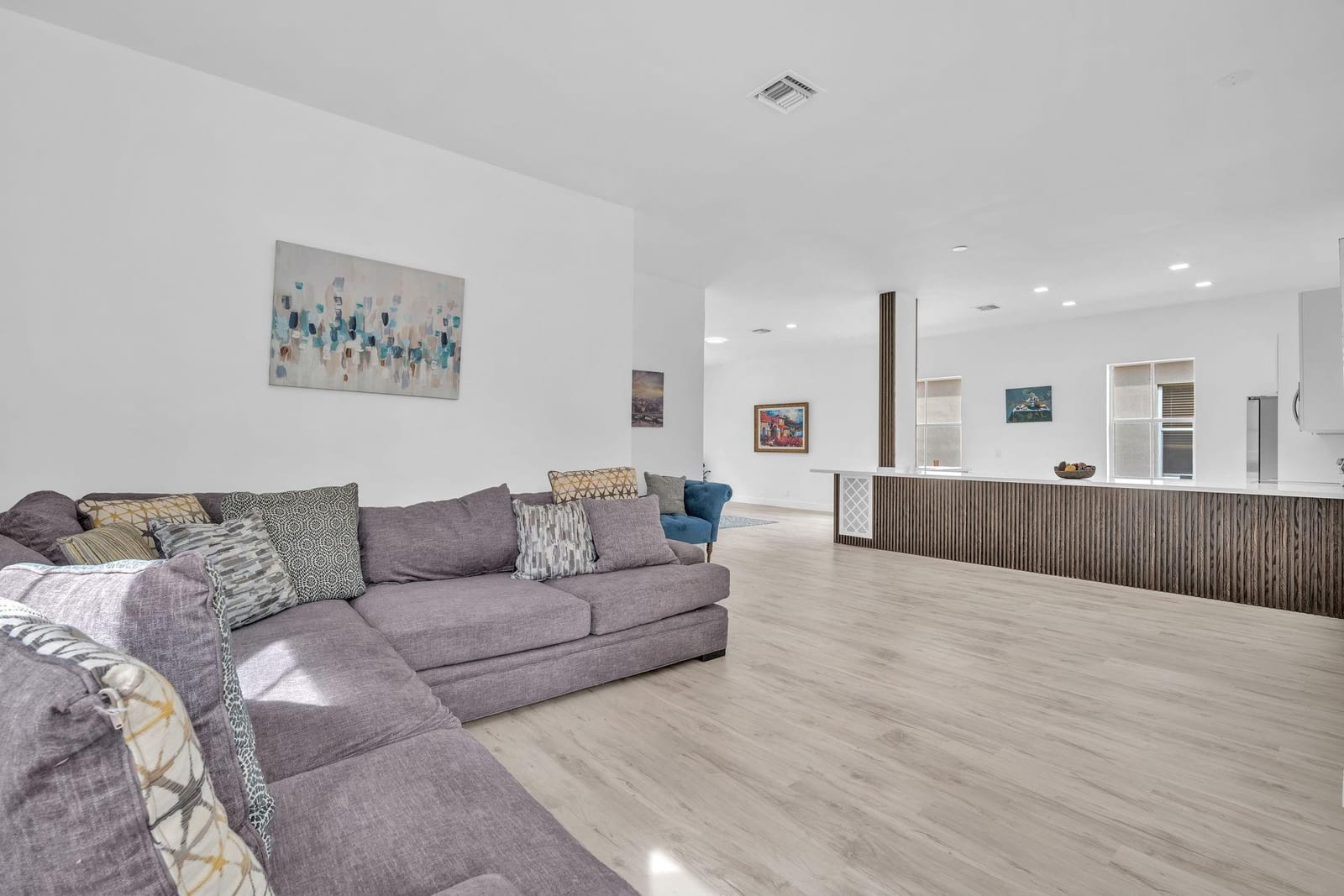 941 Bluewood Terrace — photo 10