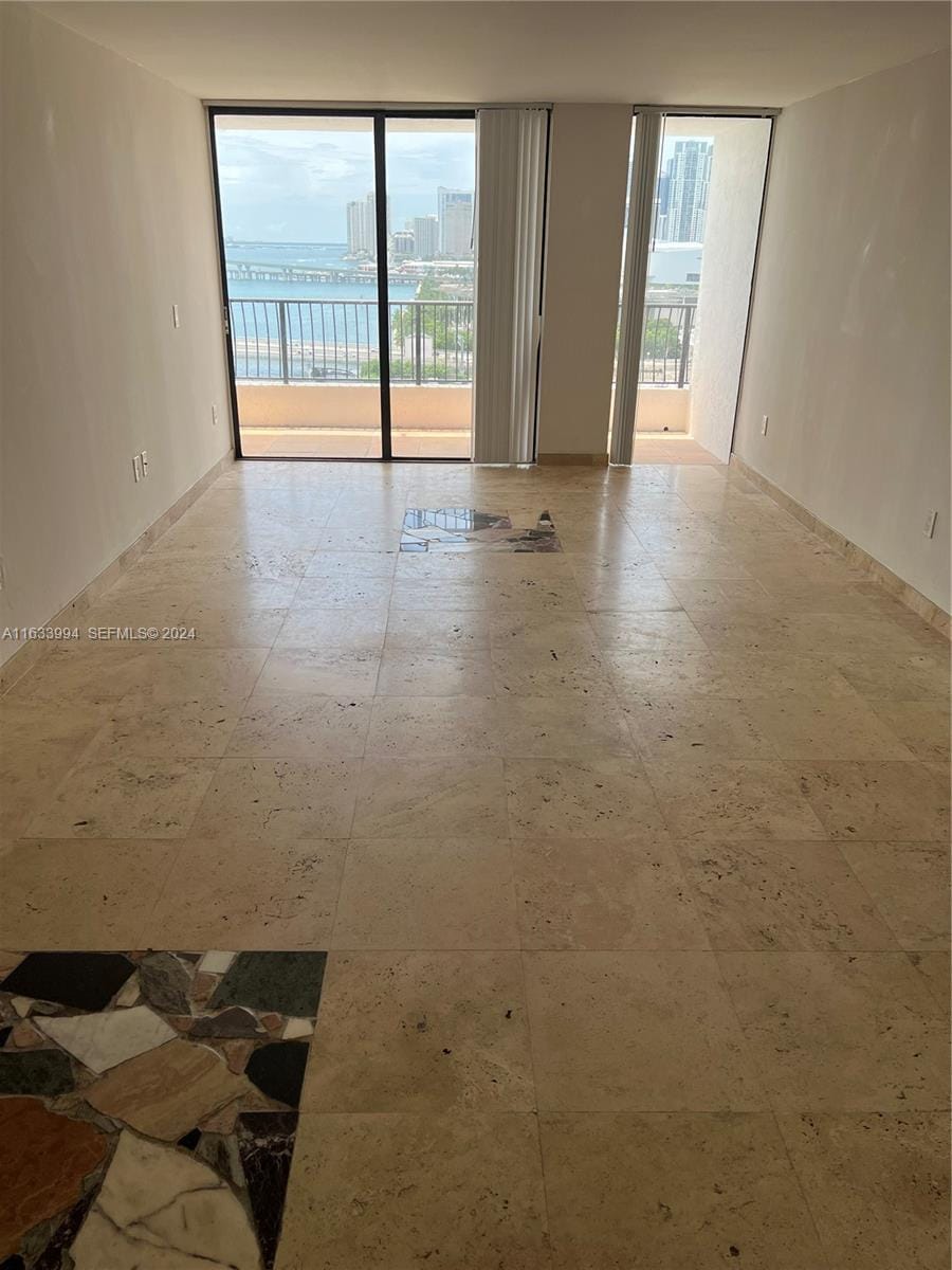 555 NE 15th Street 16J, Miami, FL 33132 photo 6