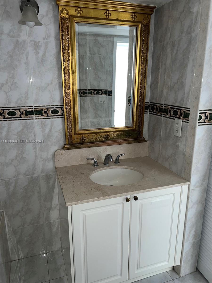 555 NE 15th Street 16J, Miami, FL 33132 photo 10