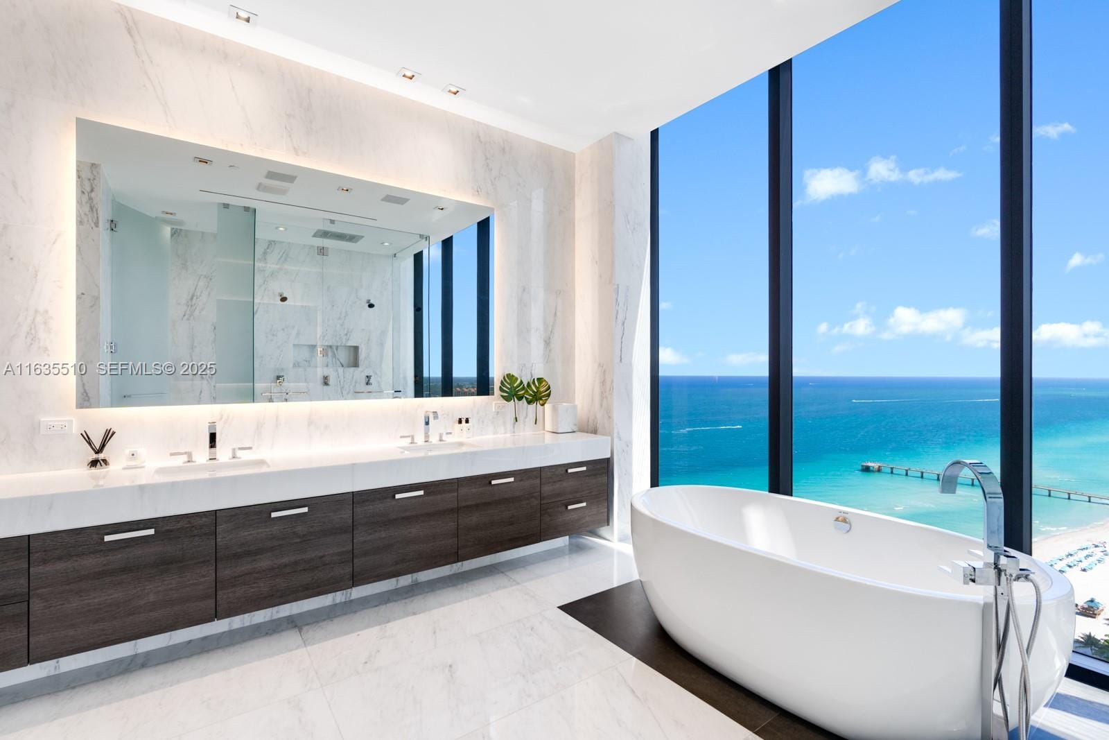 17141 Collins Avenue 2501, Sunny Isles Beach, FL 33160 photo 30