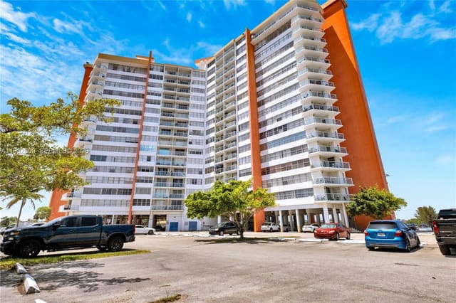 1351 NE Miami Gardens Drive 722E, sold in Buckley Towers Condo - Ea, Miami, FL