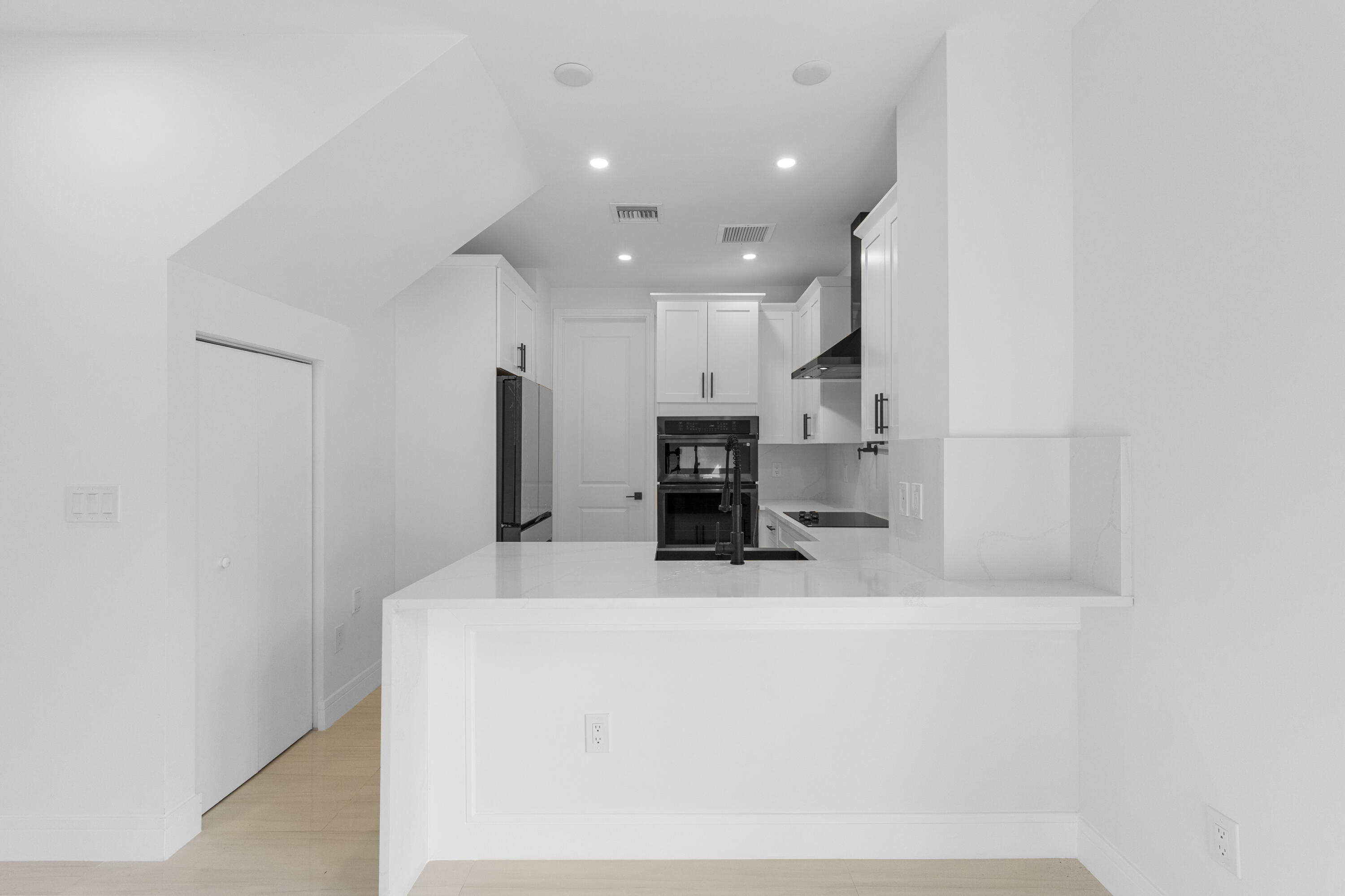 6997 NW 30th Terrace D — photo 11
