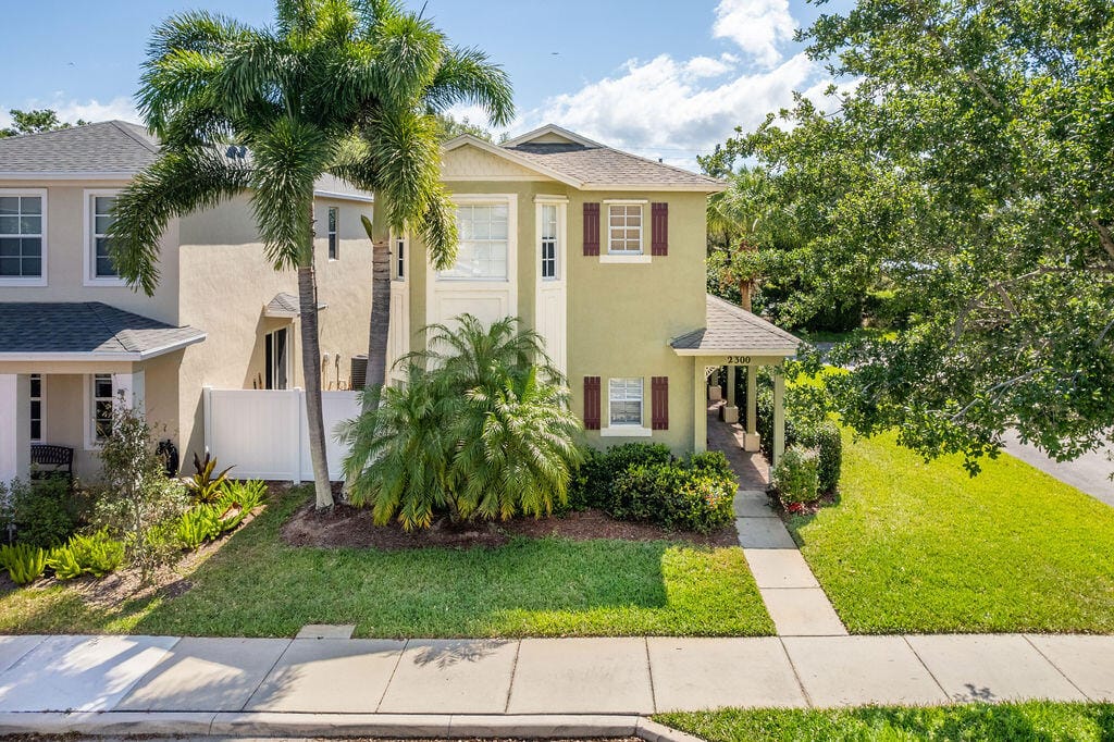 2300 SE Union Park Drive, Port St. Lucie, FL 34952