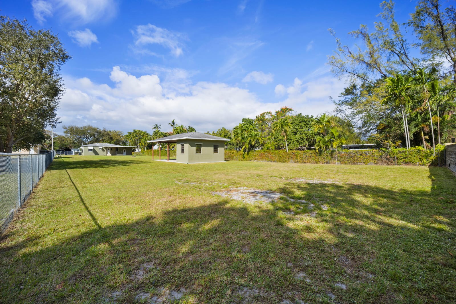 14031 NW 5th Avenue, Miami, FL 33168 photo 28