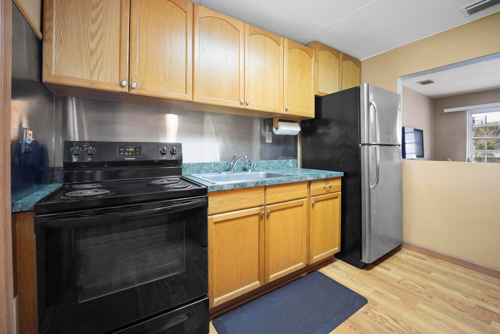 14031 NW 5th Avenue, Miami, FL 33168 photo 10