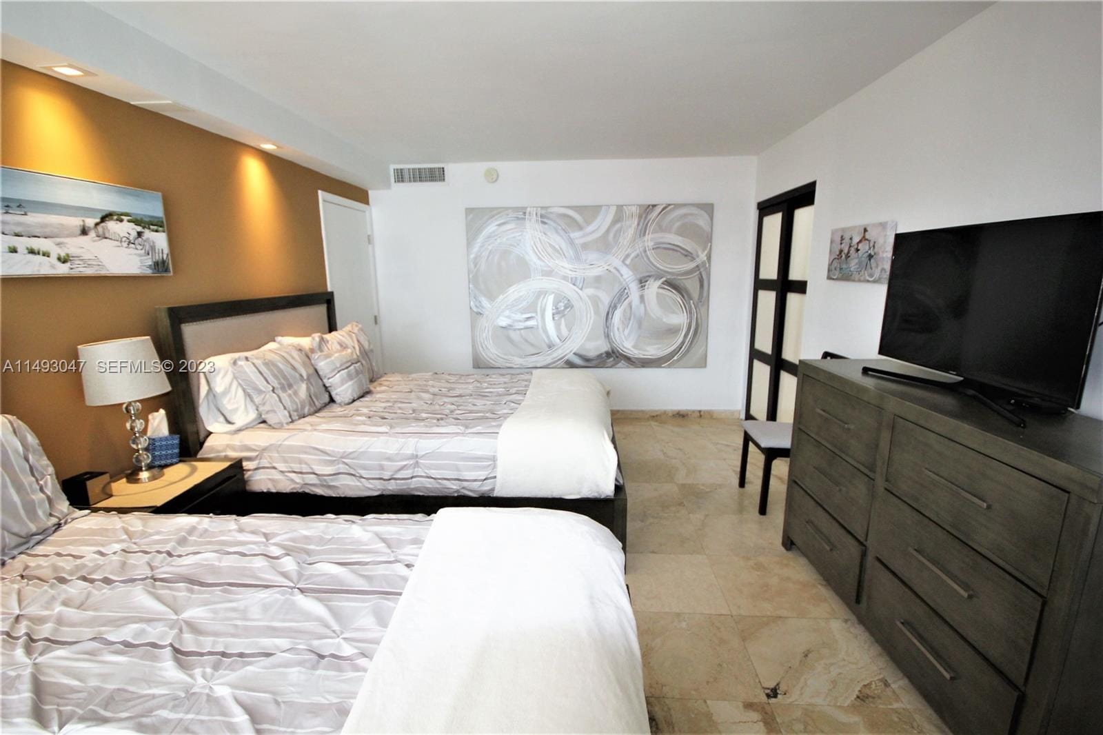 5161 Collins Avenue 1610 — photo 11