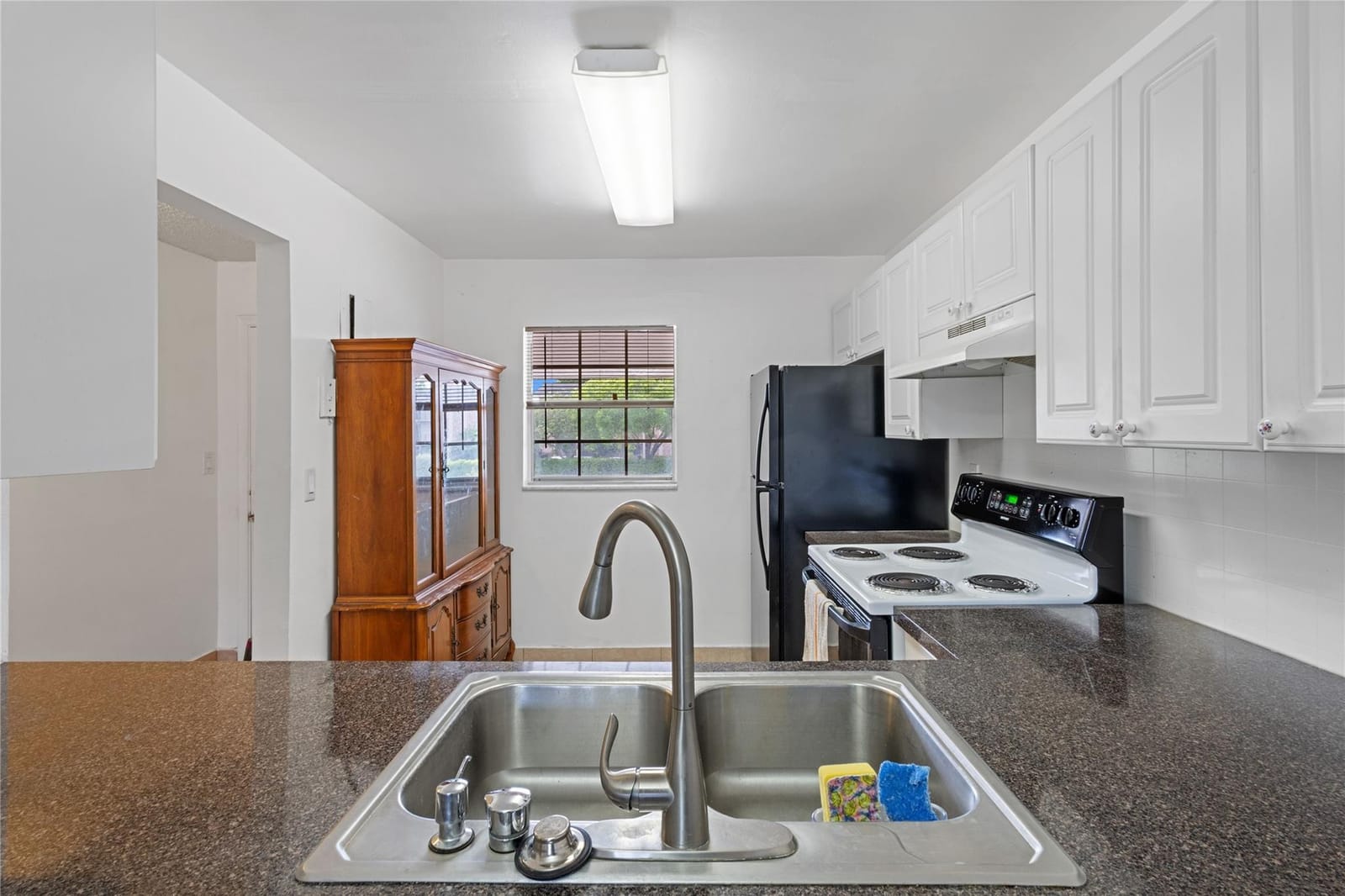 3250 NW 85th Avenue 16 — photo 2