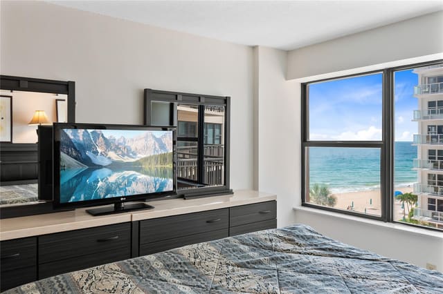 3800 Galt Ocean Drive 508, sold in Galt Ocean Club, Fort Lauderdale, FL