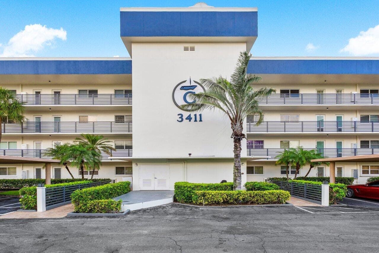 3411 Spanish Trail 321, Delray Beach, FL 33483 photo 8