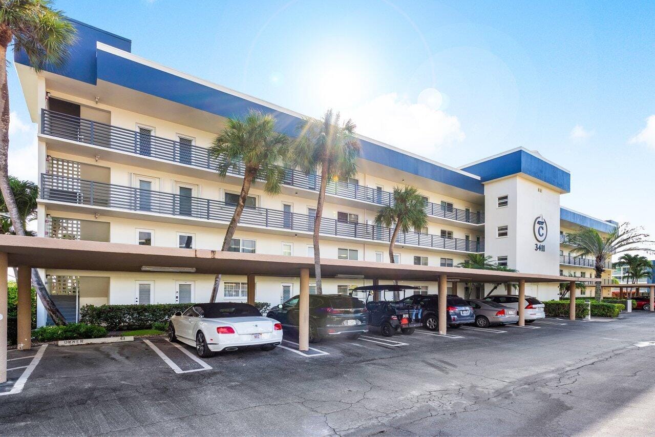 3411 Spanish Trail 321, Delray Beach, FL 33483 photo 9
