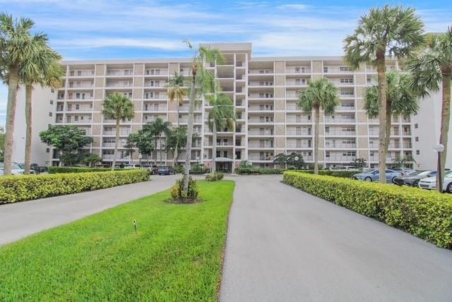 3150 N Palm Aire Drive 704, Pompano Beach, FL 33069