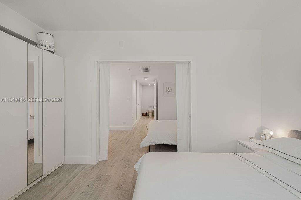 2301 Collins Avenue 1115 — photo 11