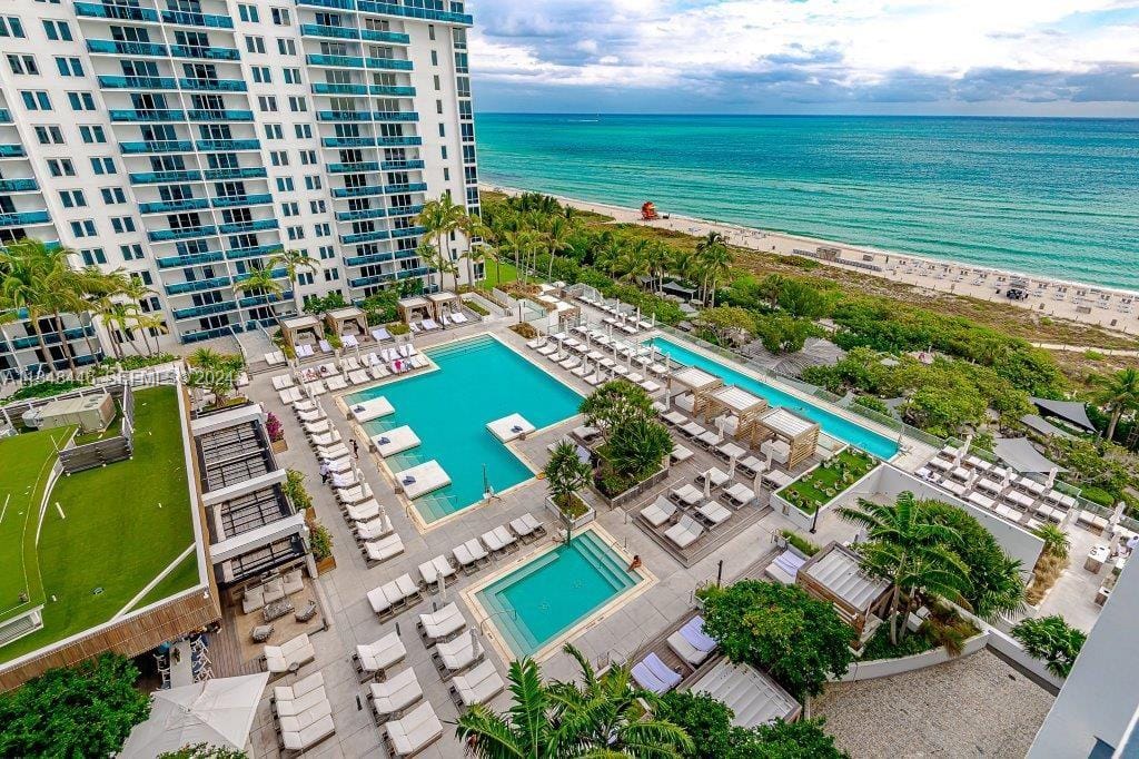 2301 Collins Avenue 1115 — photo 3