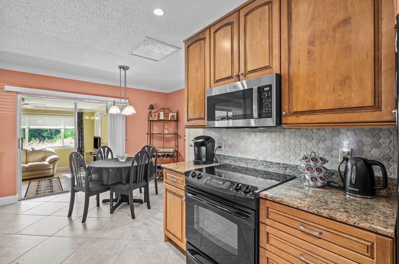 9812 SE Little Club Way S — photo 12