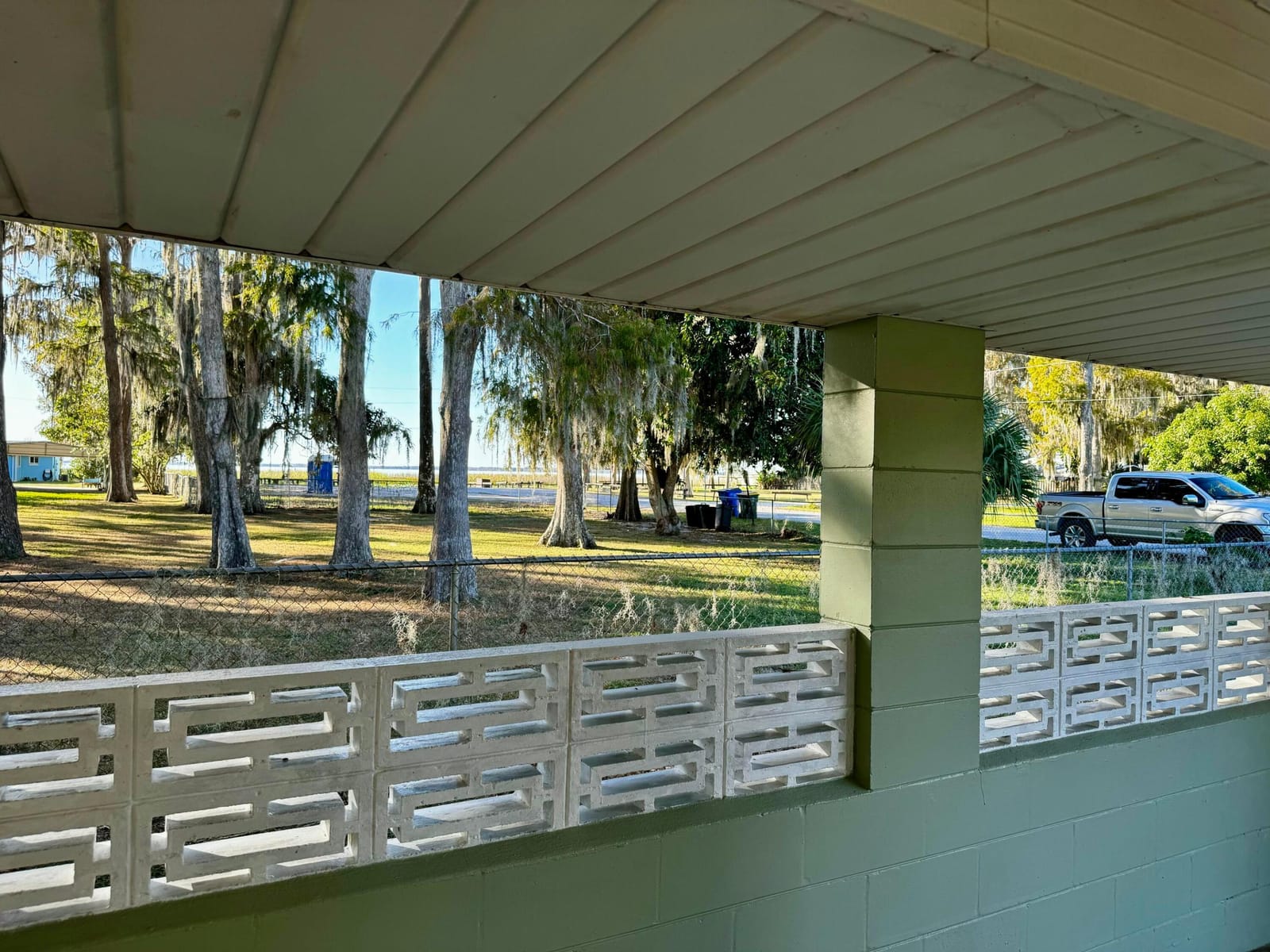 2025 Lake Boulevard, Lorida, FL 33857 photo 8