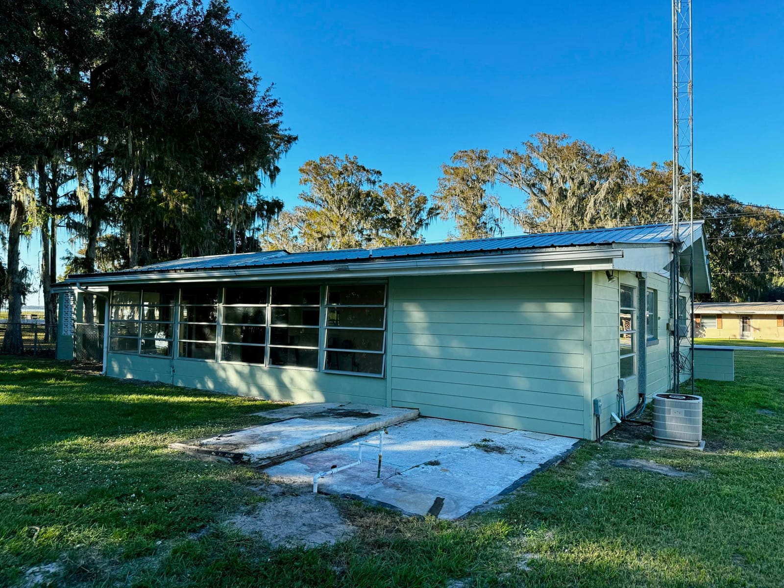 2025 Lake Boulevard, Lorida, FL 33857 photo 9