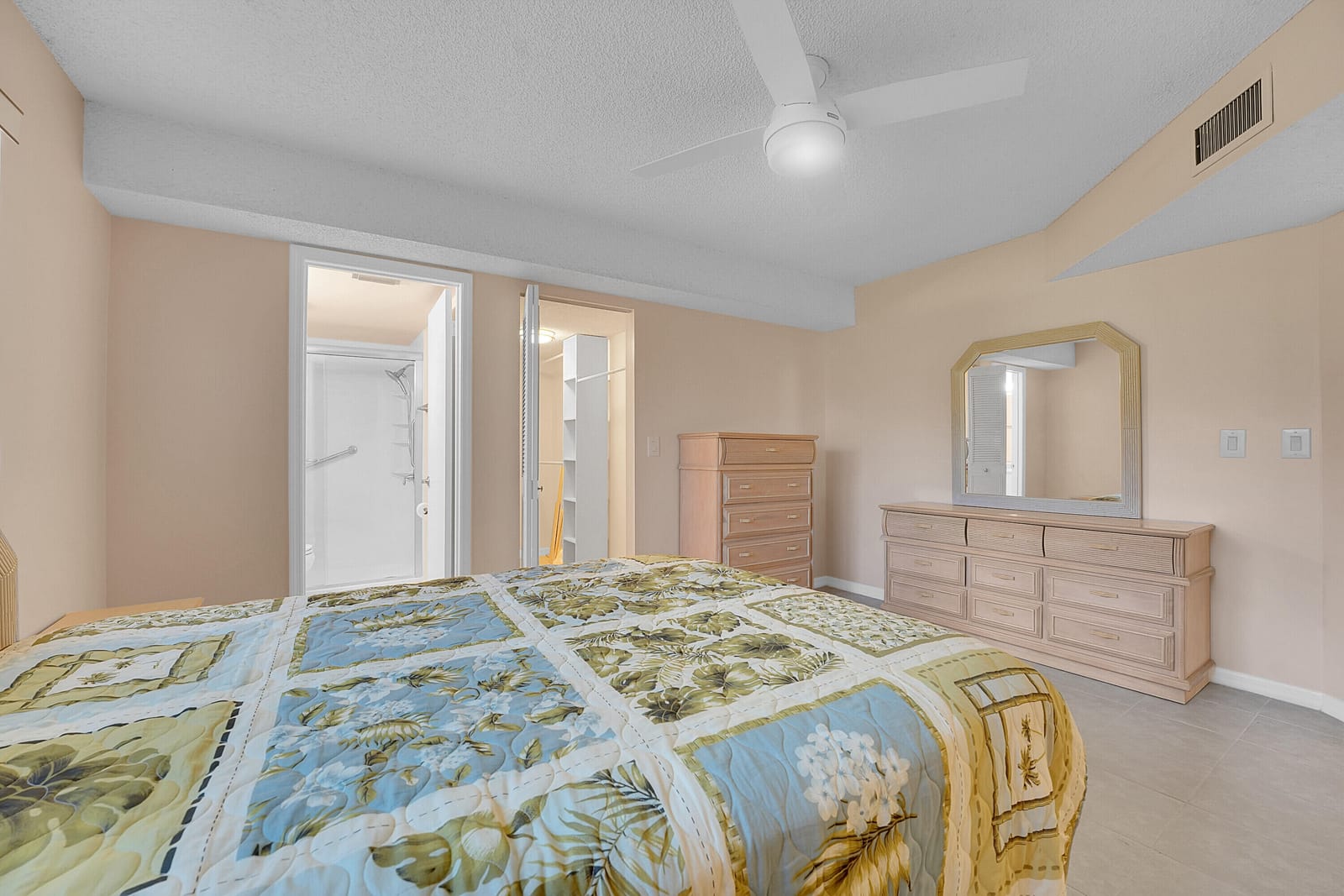 361 SW South River Drive 103, Stuart, FL 34997 photo 16
