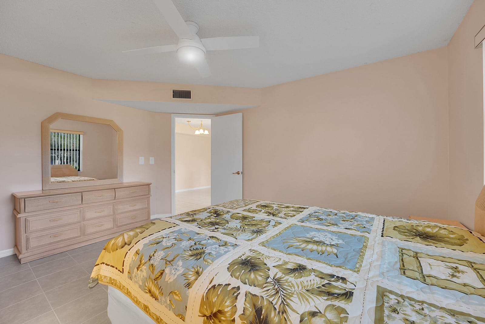 361 SW South River Drive 103, Stuart, FL 34997 photo 17