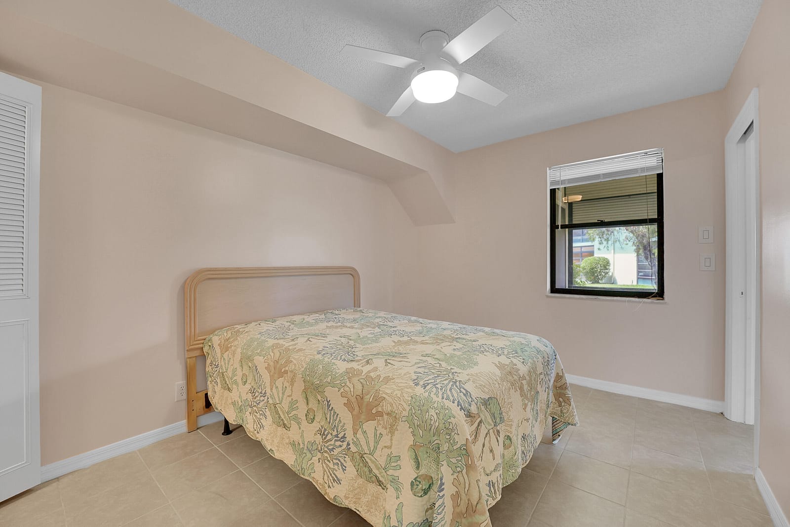361 SW South River Drive 103, Stuart, FL 34997 photo 21
