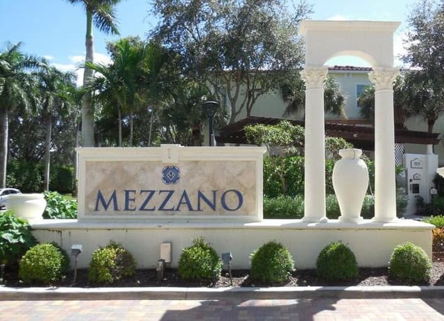 9833 Baywinds Drive 7306, West Palm Beach, FL 33411