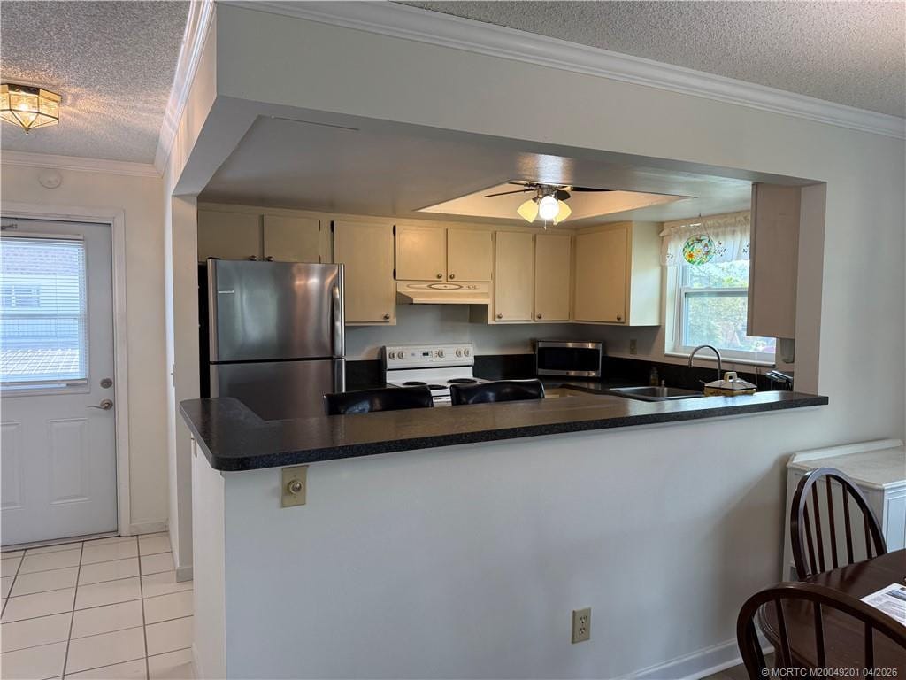 2950 SE Ocean Boulevard 4-4 — photo 4