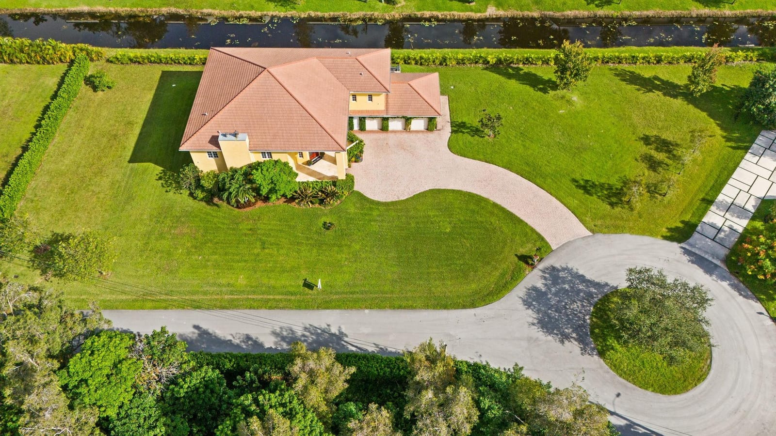 11621 SW 1st Street — photo 3