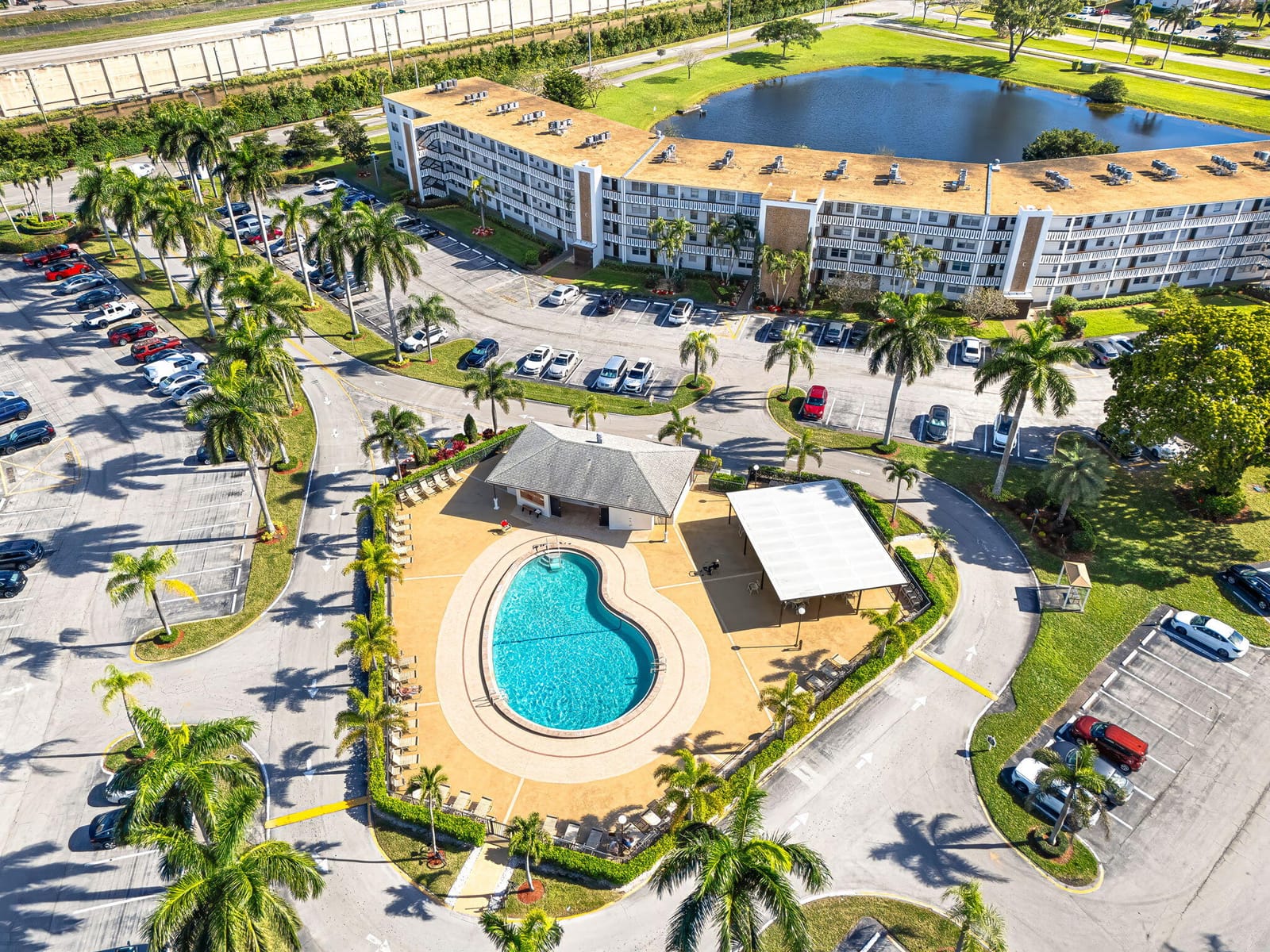 2049 Hythe C, Boca Raton, FL 33434