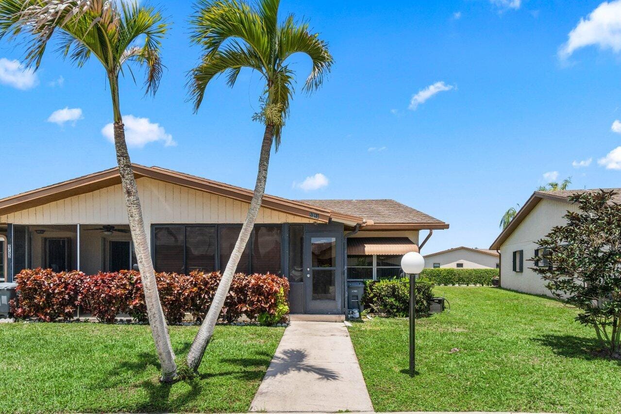 5751 Doris Court, Delray Beach, FL 33484