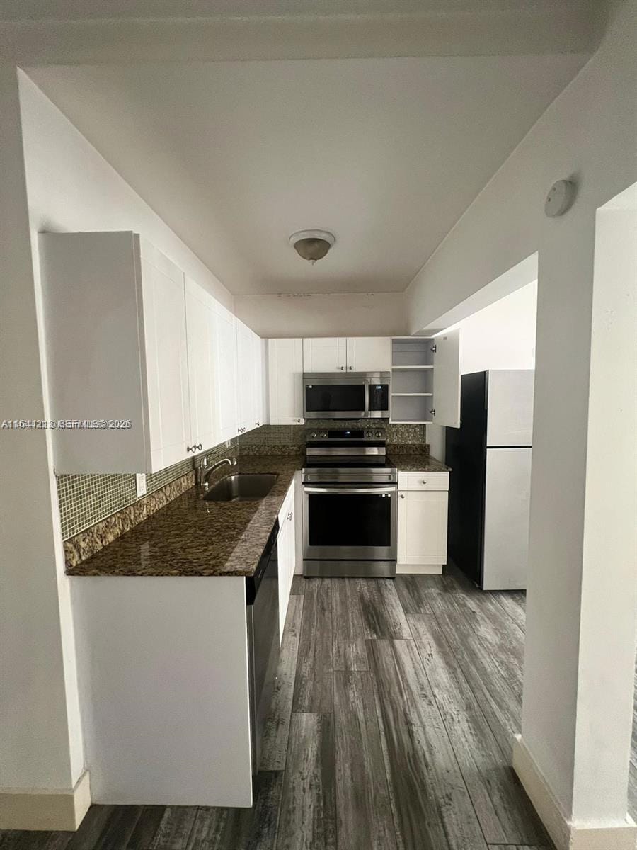 2500 NE 192nd Street, Miami, FL 33180 photo 13