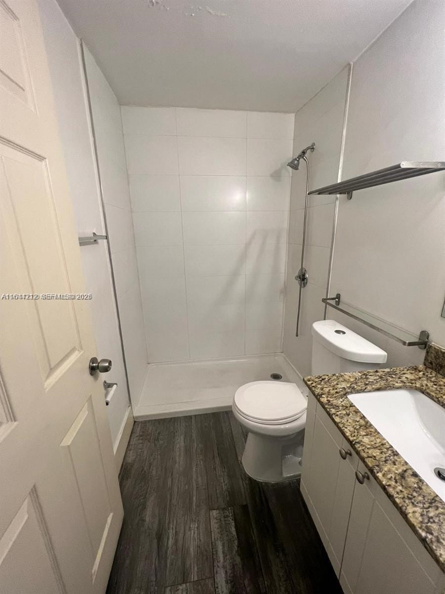 2500 NE 192nd Street, Miami, FL 33180 photo 18