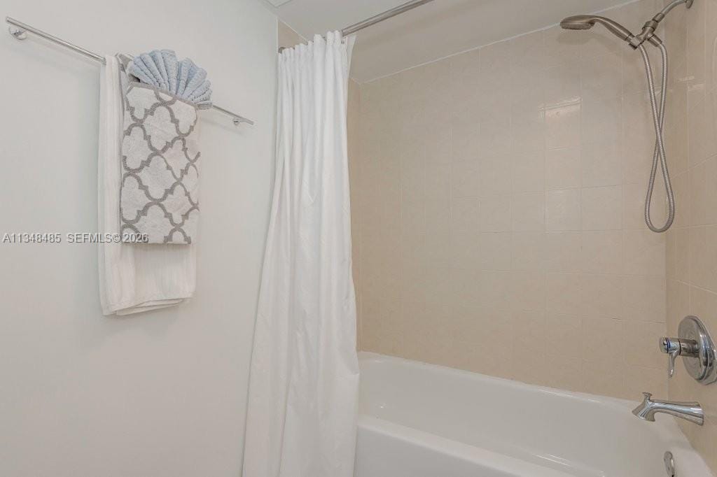 2301 Collins Avenue 927 — photo 9