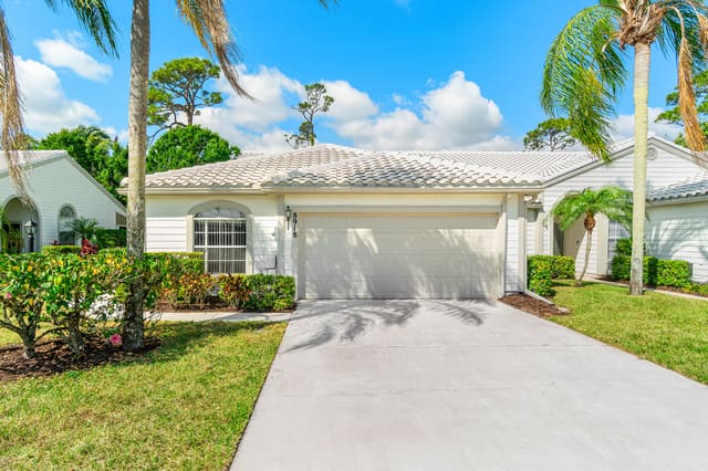 8918 SE Riverfront Terrace, sold in North Passage, Jupiter, FL