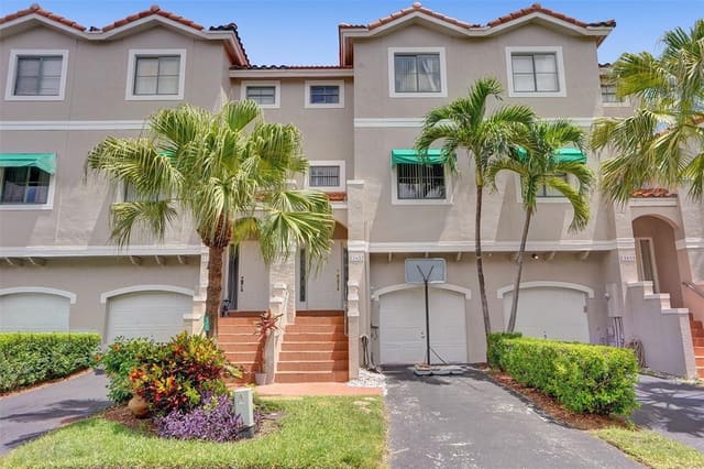 12623 NW 14th Place 12623, sold in Allegro, Sunrise, FL