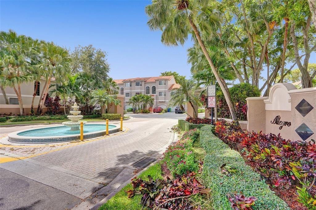 12623 NW 14th Place 12623, Sunrise, FL 33323 photo 16