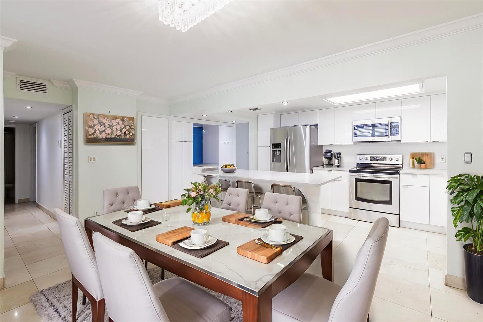 3440 NE 192nd Street 5B, Aventura, FL 33180