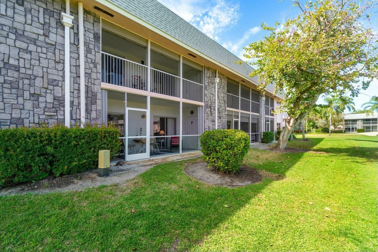 18081 SE Country Club Drive 43, Tequesta, FL 33469 photo 24
